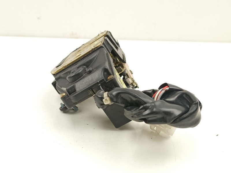 Recambio de cerradura puerta delantera izquierda para mazda 626 v hatchback (gf) 2.0 (gfer) referencia OEM IAM GE6T59310C  