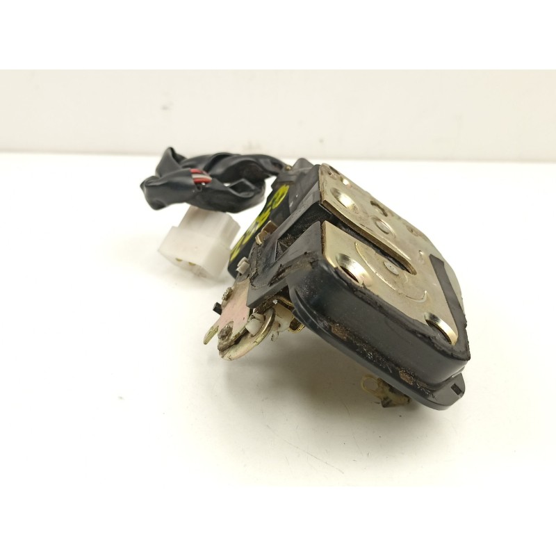 Recambio de cerradura puerta delantera izquierda para mazda 626 v hatchback (gf) 2.0 (gfer) referencia OEM IAM GE6T59310C  