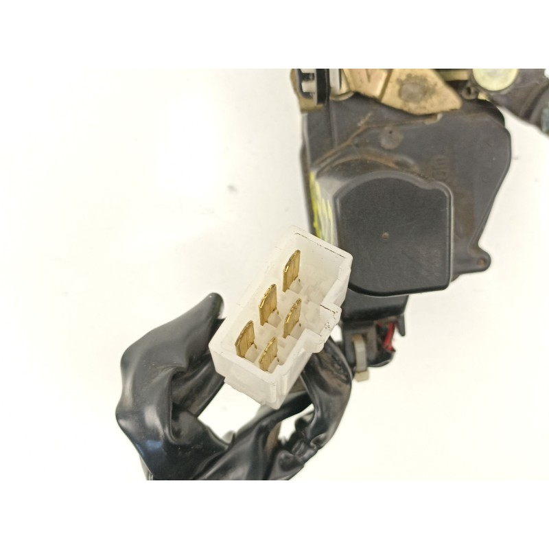 Recambio de cerradura puerta delantera izquierda para mazda 626 v hatchback (gf) 2.0 (gfer) referencia OEM IAM GE6T59310C  