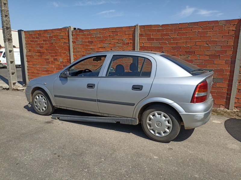 opel astra g hatchback (t98) del año 1999