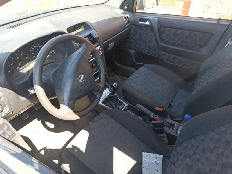 opel astra g hatchback (t98) del año 1999