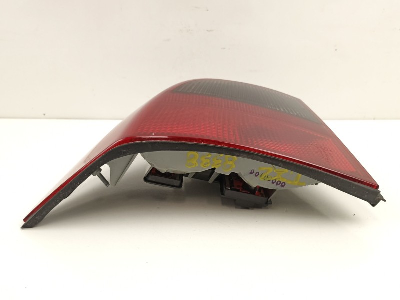 Recambio de piloto trasero izquierdo para opel vectra b (j96) 2.6 i v6 (f19) referencia OEM IAM 9119527  