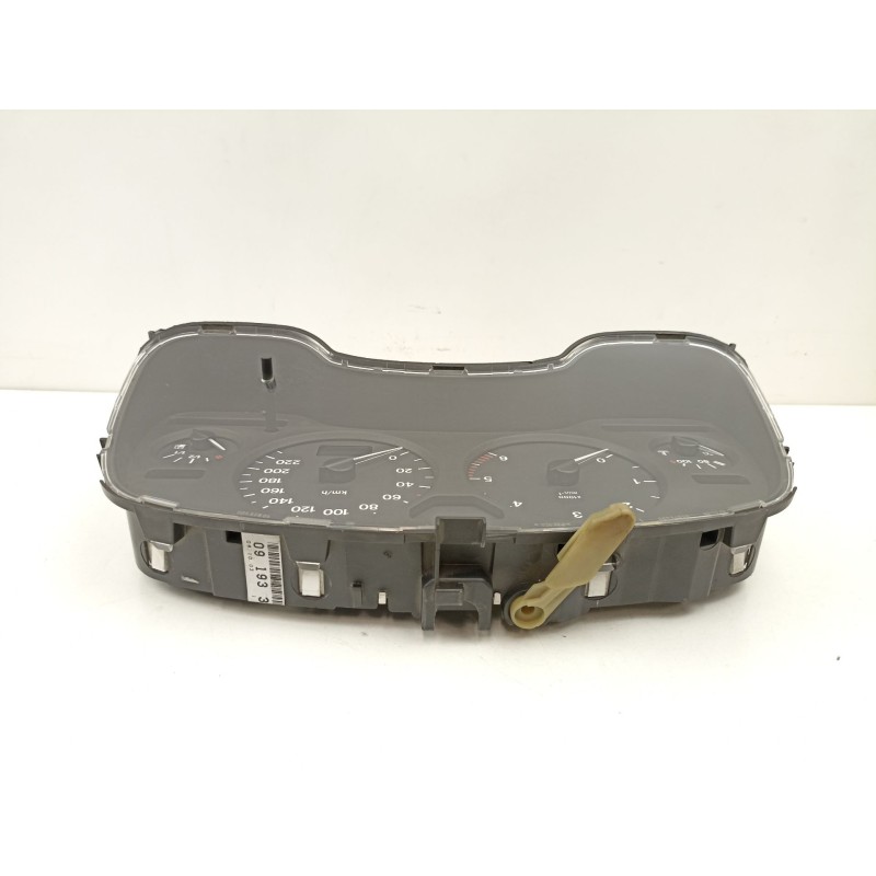 Recambio de cuadro instrumentos para opel astra g hatchback (t98) 1.7 td (f08, f48) referencia OEM IAM 9193335  