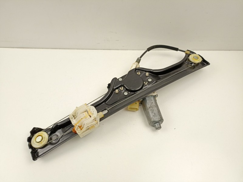 Recambio de elevalunas trasero derecho para bmw x5 (e70) xdrive 35 d referencia OEM IAM 51357166382  