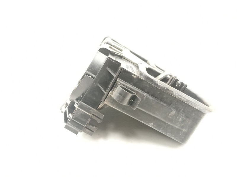 Recambio de cerradura puerta delantera izquierda para bmw x5 (e70) xdrive 35 d referencia OEM IAM 7202143  