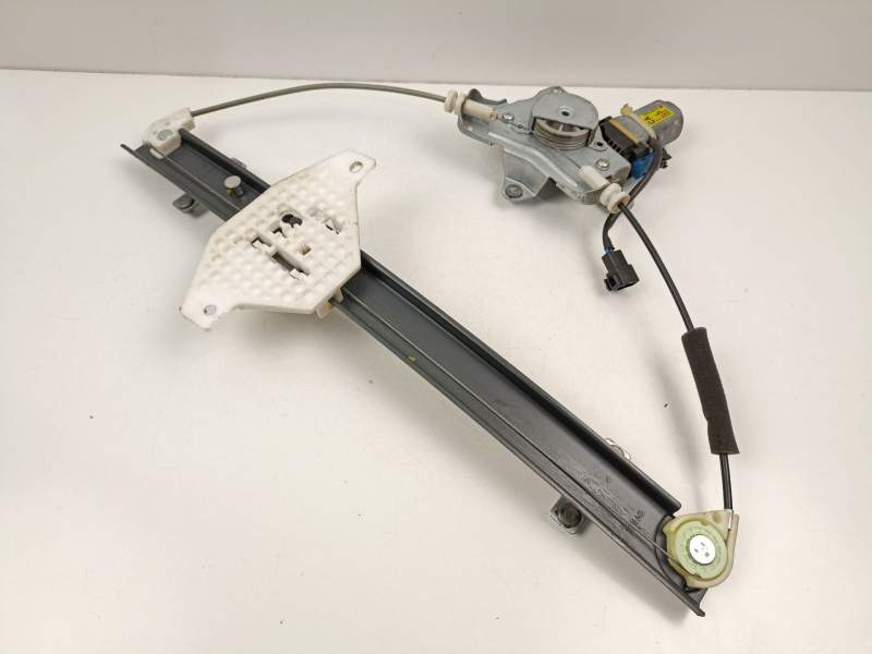 Recambio de elevalunas trasero izquierdo para chevrolet captiva (c100, c140) 2.2 d referencia OEM IAM 25937971  