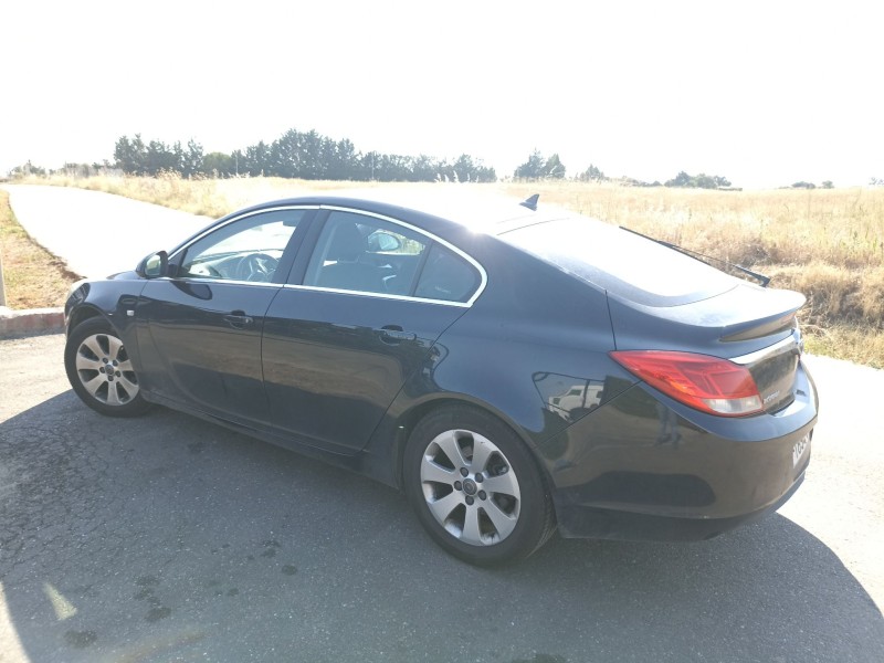 opel insignia a (g09) del año 2010