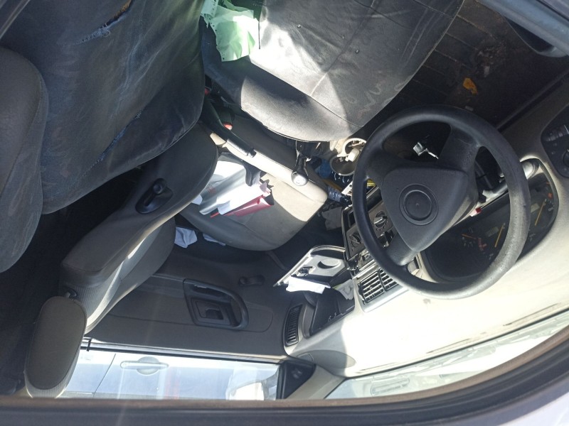 seat inca (6k9) del año 2001