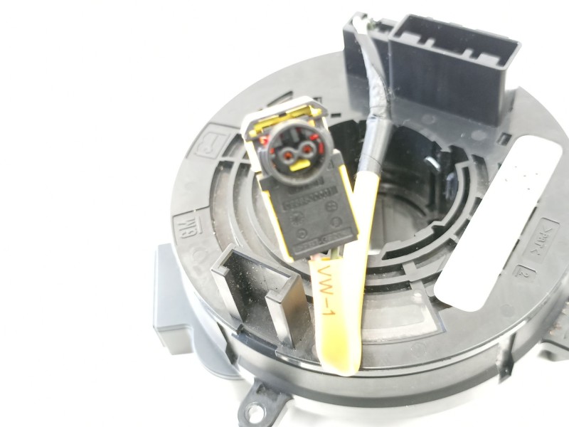 Recambio de anillo airbag para opel astra j (p10) 1.3 cdti (68) referencia OEM IAM 20817720  13579487