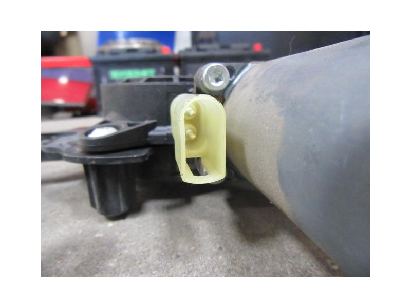 Recambio de elevalunas del-izdo : ford fiesta : 1.4 /fxjb (80,24cv) 5p [2002] para ford fiesta 1.4 /fxjb referencia OEM IAM ELEC