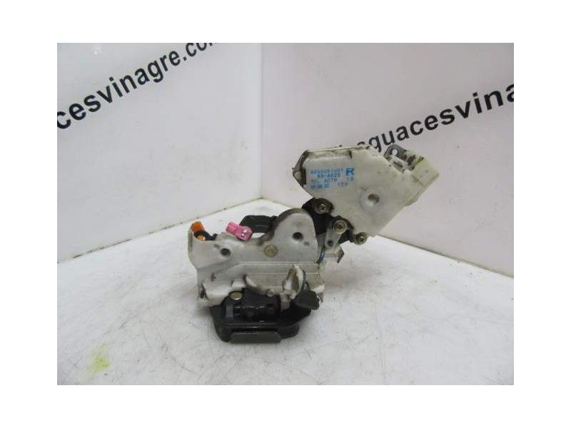 Recambio de cerradura puerta trasera derecha para nissan almera 2.0 d -cd20 referencia OEM IAM   