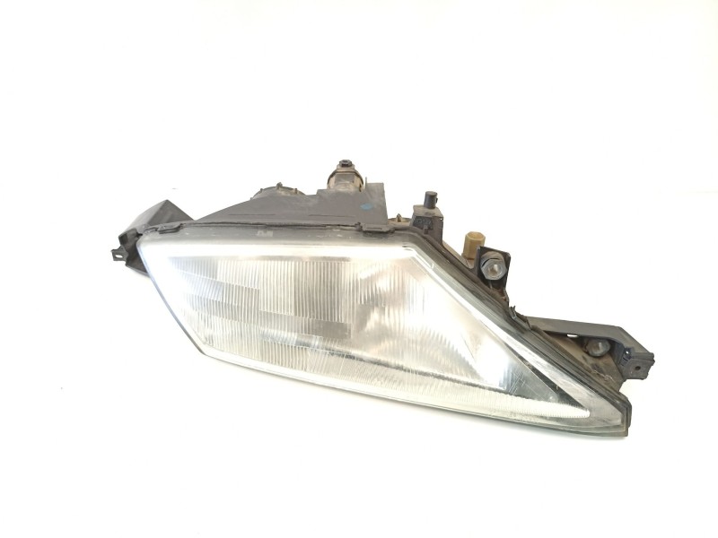Recambio de faro derecho para lancia y (840_) 1.2 (840aa, 840af1a) referencia OEM IAM 46787682  