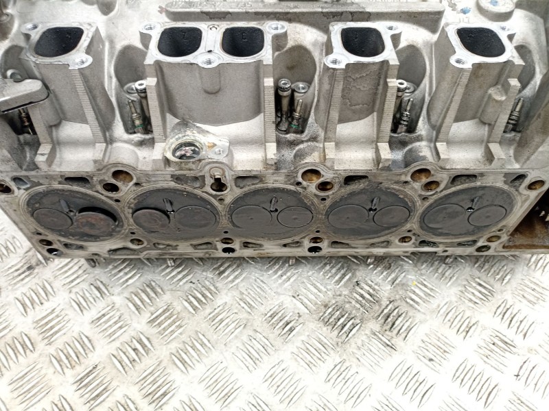 Recambio de culata turbo diesel para volkswagen touareg (7la, 7l6, 7l7) 2.5 r5 tdi referencia OEM IAM 070103373C  