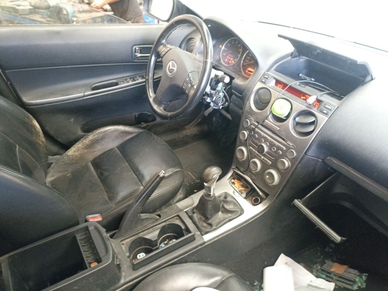 mazda 6 sedán (gg) del año 2002