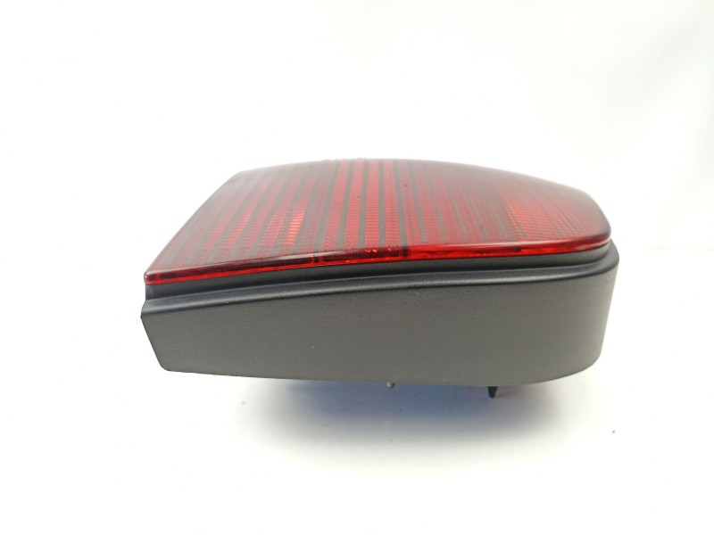 Recambio de piloto trasero izquierdo para volkswagen polo iii (6n1) 64 1.9 d referencia OEM IAM 6N0945095B  