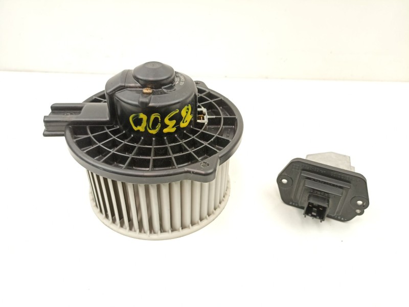 Recambio de motor calefaccion para mazda 6 sedán (gg) 2.0 (ggep) referencia OEM IAM GJ6A61B10  