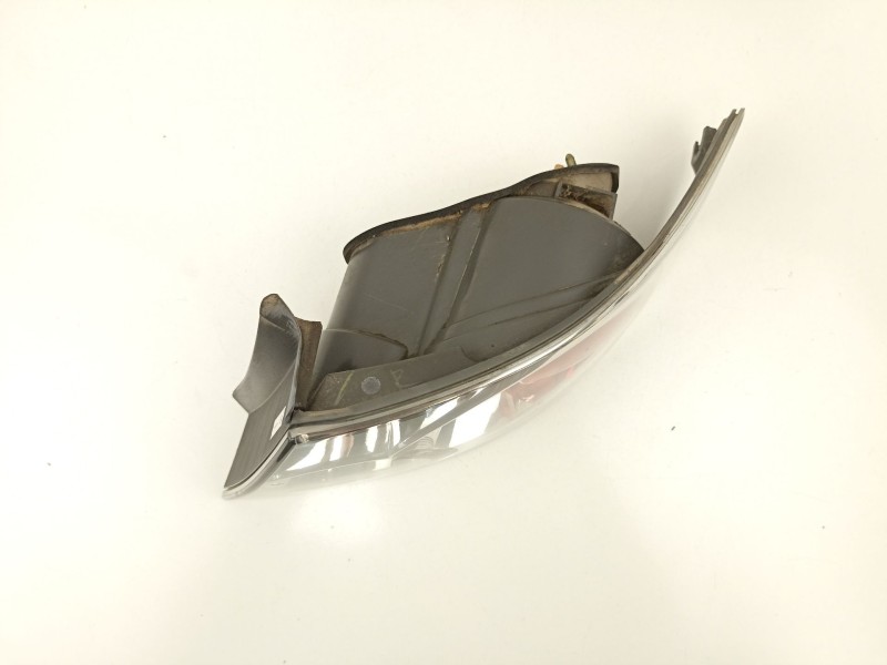 Recambio de piloto trasero derecho para mazda 6 sedán (gg) 2.0 (ggep) referencia OEM IAM GJ6A51150E  