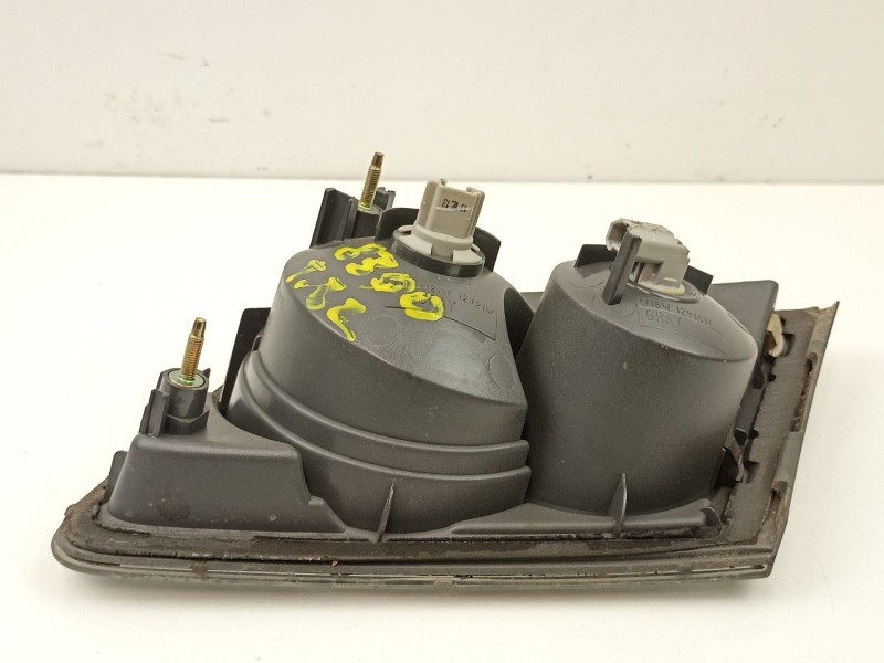 Recambio de piloto porton izquierdo para mazda 6 sedán (gg) 2.0 (ggep) referencia OEM IAM GJ6E513G0D  