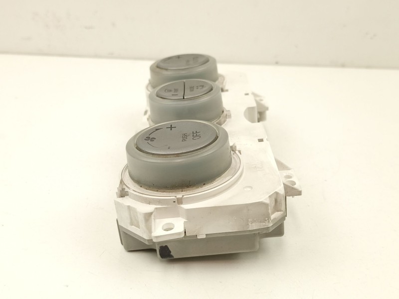 Recambio de mandos calefaccion aire para mazda 6 sedán (gg) 2.0 (ggep) referencia OEM IAM GJ6G61190  