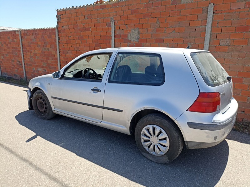 volkswagen golf iv (1j1) del año 2001