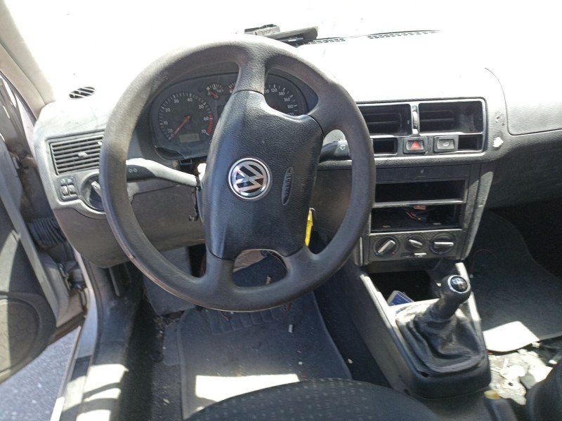 volkswagen golf iv (1j1) del año 2001