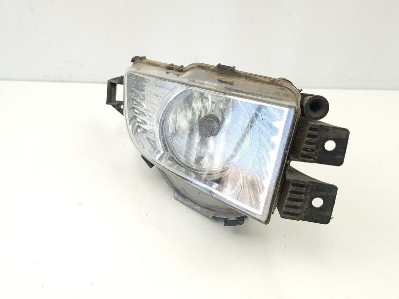 Recambio de antiniebla izquierdo para opel insignia a (g09) 2.0 cdti (68) referencia OEM IAM 13226828  
