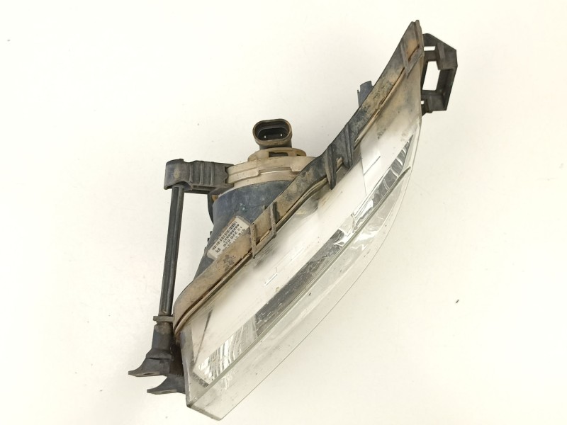 Recambio de antiniebla derecho para opel insignia a (g09) 2.0 cdti (68) referencia OEM IAM 13226829  