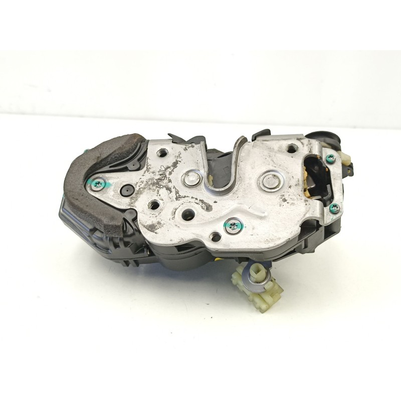 Recambio de cerradura puerta trasera izquierda para opel insignia a (g09) 2.0 cdti (68) referencia OEM IAM 13503807  