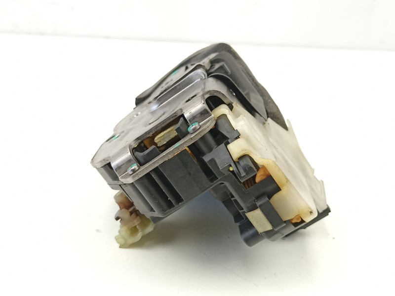 Recambio de cerradura puerta delantera izquierda para opel insignia a (g09) 2.0 cdti (68) referencia OEM IAM 13503801  