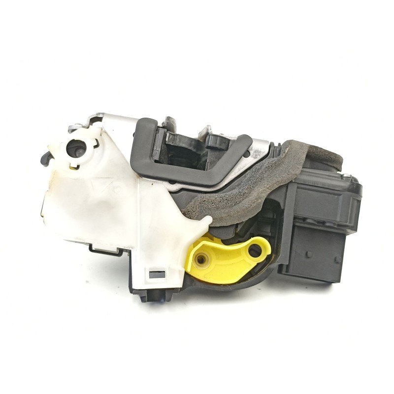 Recambio de cerradura puerta delantera izquierda para opel insignia a (g09) 2.0 cdti (68) referencia OEM IAM 13503801  