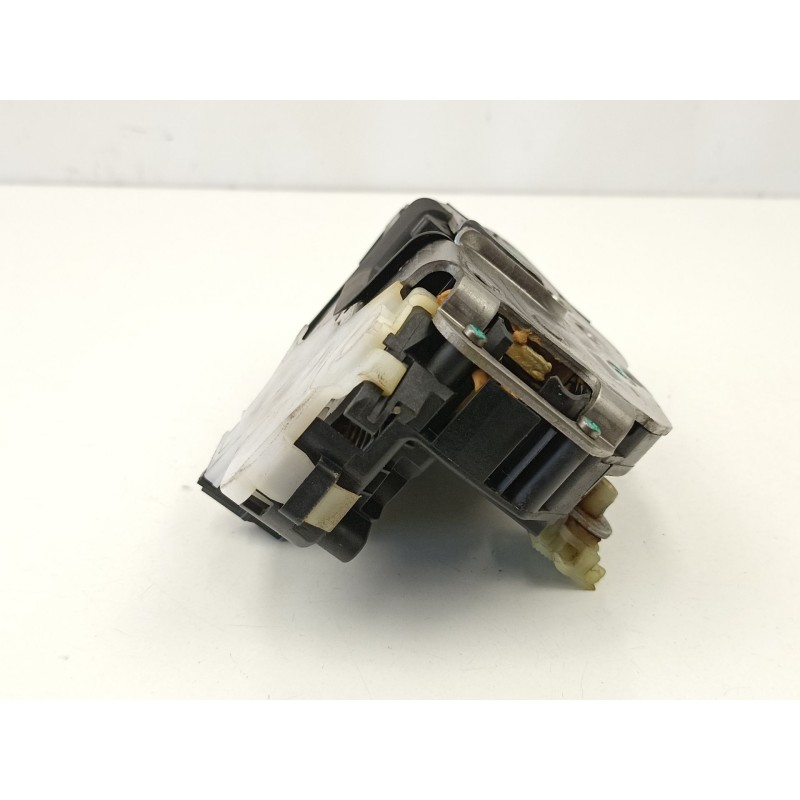 Recambio de cerradura puerta delantera derecha para opel insignia a (g09) 2.0 cdti (68) referencia OEM IAM 13503802  