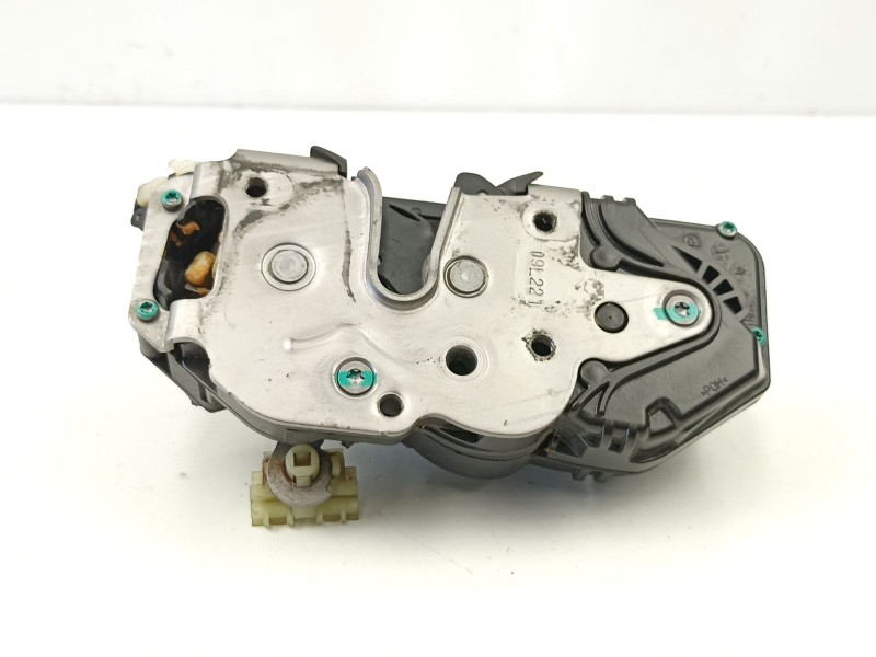 Recambio de cerradura puerta delantera derecha para opel insignia a (g09) 2.0 cdti (68) referencia OEM IAM 13503802  