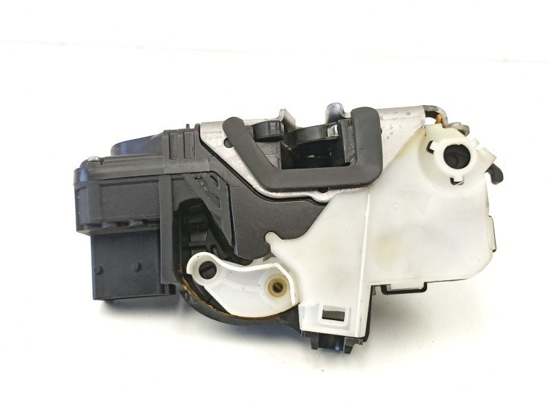 Recambio de cerradura puerta delantera derecha para opel insignia a (g09) 2.0 cdti (68) referencia OEM IAM 13503802  