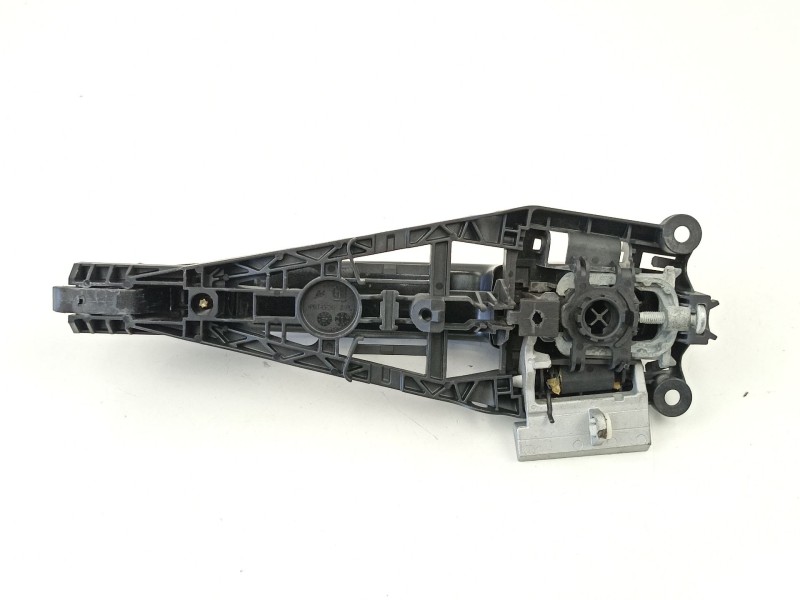 Recambio de manilla trasera izquierda para opel insignia a (g09) 2.0 cdti (68) referencia OEM IAM 13503893  