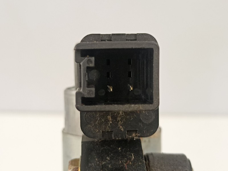 Recambio de elevalunas trasero izquierdo para mazda 6 sedán (gg) 2.0 (ggep) referencia OEM IAM GJ6A73590C  