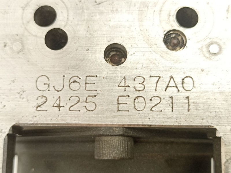 Recambio de abs para mazda 6 sedán (gg) 2.0 (ggep) referencia OEM IAM GJ6E437A0  