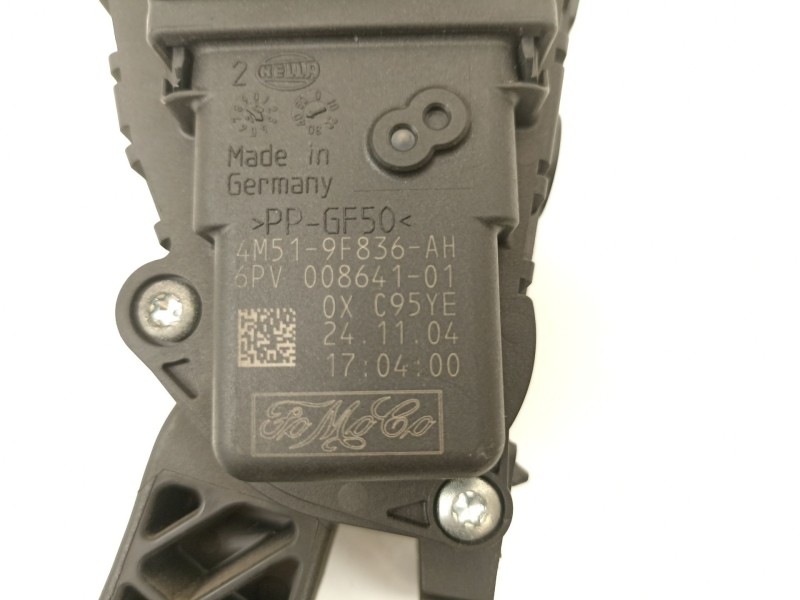 Recambio de potenciometro aceleracion para mazda 3 1.6 hdi g8da referencia OEM IAM 4M519F836AH 6PV00864101 