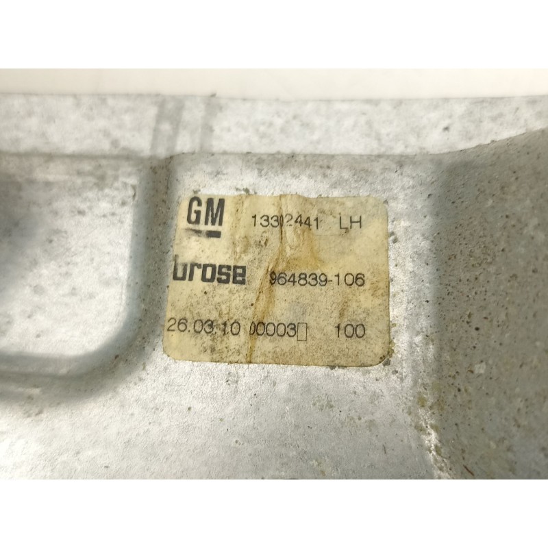 Recambio de elevalunas trasero izquierdo para opel insignia a (g09) 2.0 cdti (68) referencia OEM IAM 13302441 964839106 