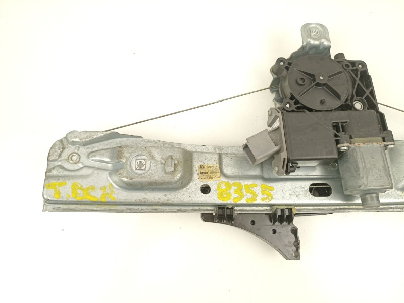Recambio de elevalunas trasero derecho para opel insignia a (g09) 2.0 cdti (68) referencia OEM IAM 13302442  