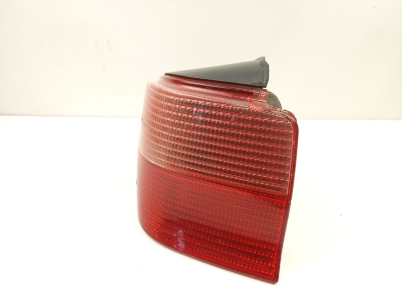 Recambio de piloto trasero derecho para peugeot 106 1.1 g referencia OEM IAM 6351G6  