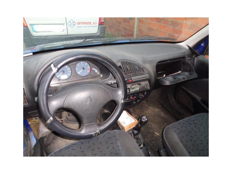 citroën saxo del año 2001