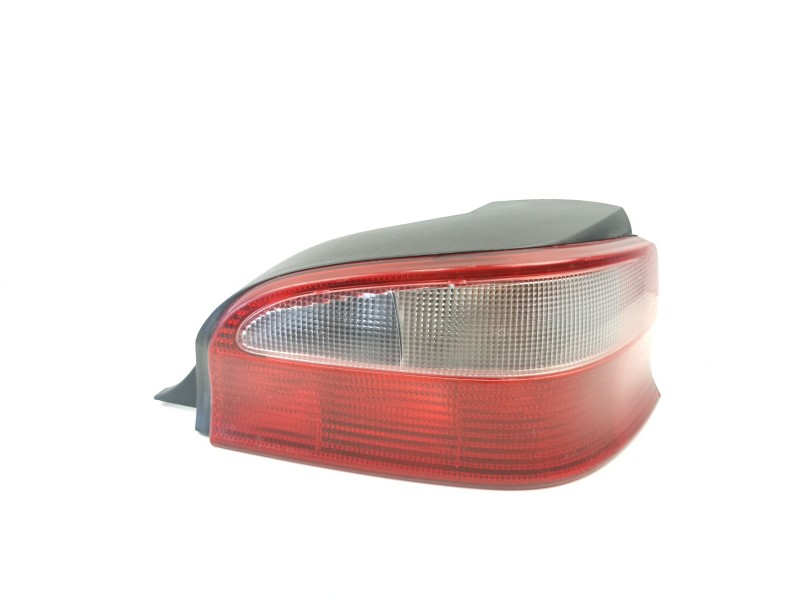 Recambio de piloto trasero derecho para citroën saxo 1.5 d referencia OEM IAM 6351F7  