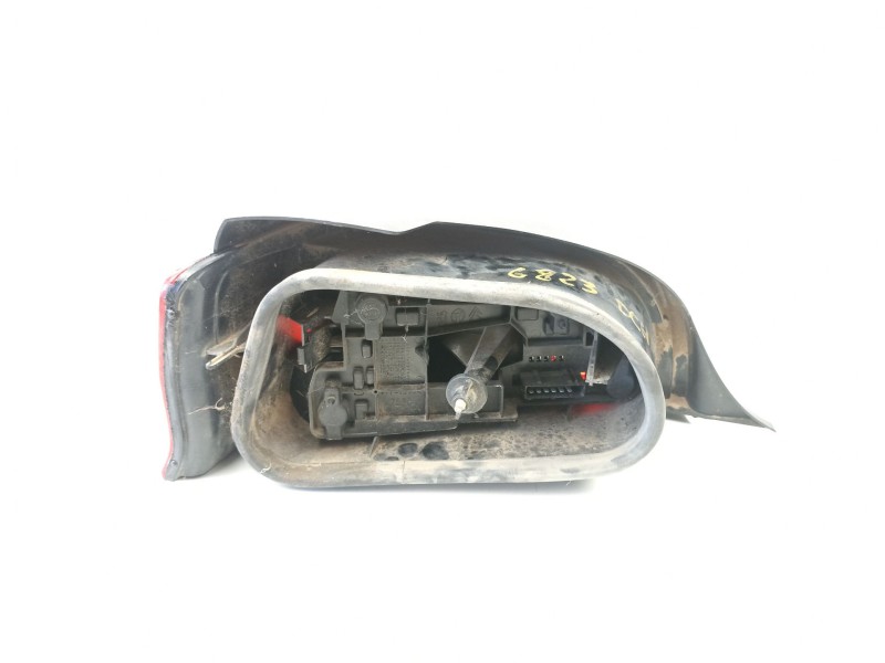 Recambio de piloto trasero derecho para citroën saxo 1.5 d referencia OEM IAM 6351F7  