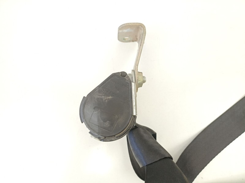 Recambio de cinturon seguridad delantero derecho para piaggio vespa 250 referencia OEM IAM   