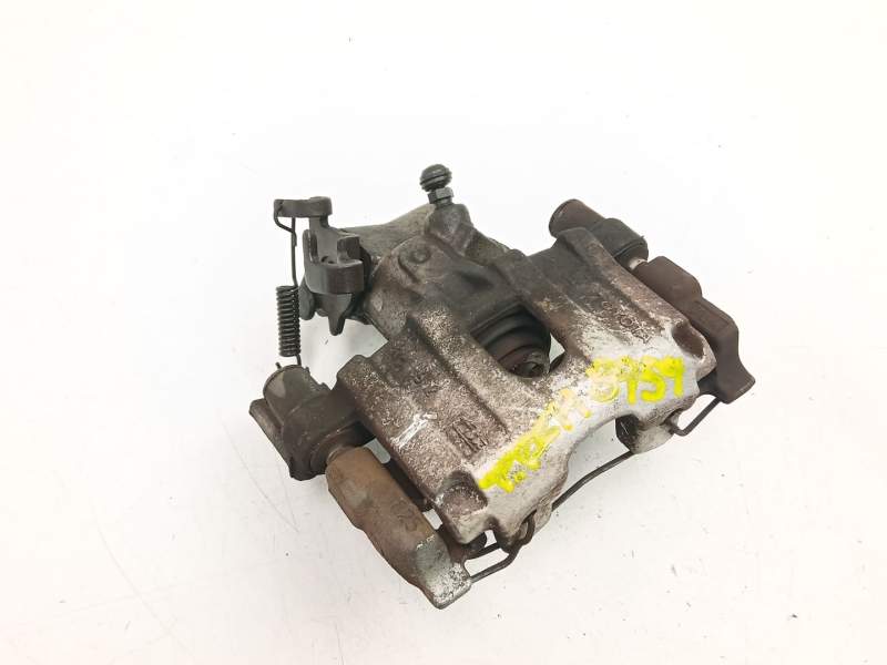 Recambio de pinza freno trasera derecha para toyota yaris (_p13_) 1.5 hybrid (nhp130_) referencia OEM IAM 478300D020  