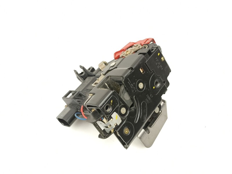 Recambio de cerradura puerta delantera derecha para audi a4 b6 (8e2) 2.0 referencia OEM IAM 4B1837016E  