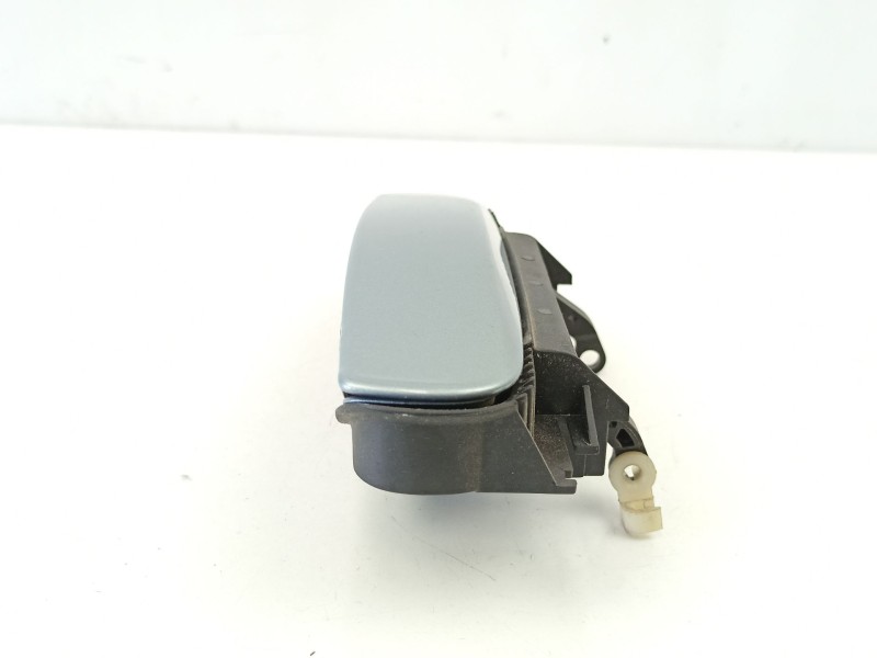 Recambio de manilla trasera izquierda para audi a4 b6 (8e2) 2.0 referencia OEM IAM 4B0839885  