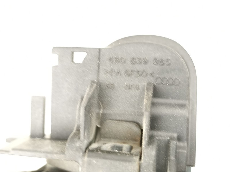 Recambio de manilla delantera derecha para audi a4 b6 (8e2) 2.0 referencia OEM IAM 4B0839885  