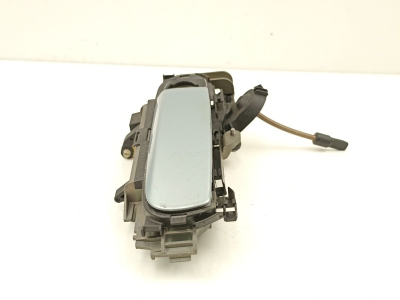 Recambio de manilla delantera izquierda para audi a4 b6 (8e2) 2.0 referencia OEM IAM 8E1837207  