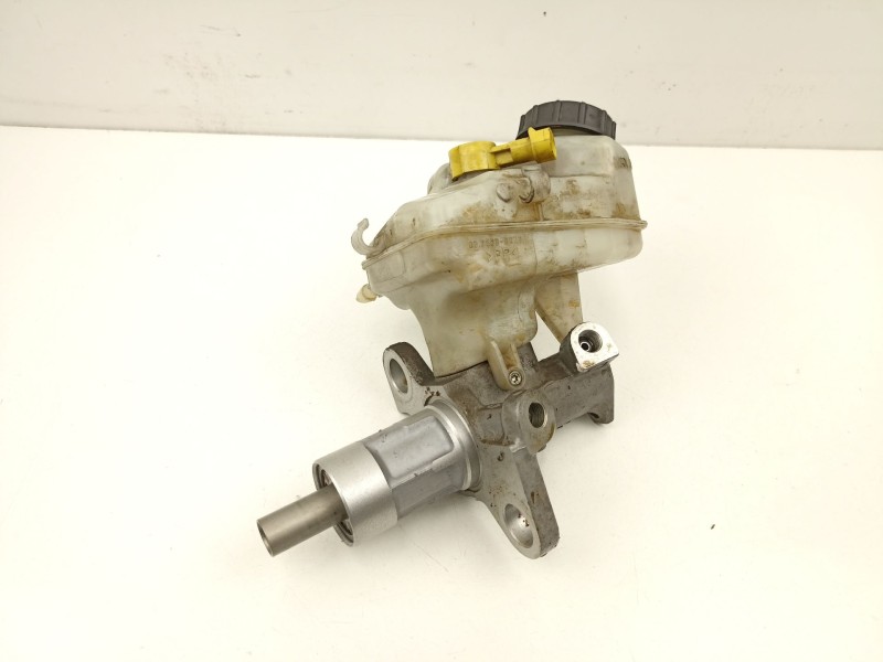 Recambio de bomba de freno para opel insignia a (g09) 2.0 cdti (68) referencia OEM IAM 13292290  